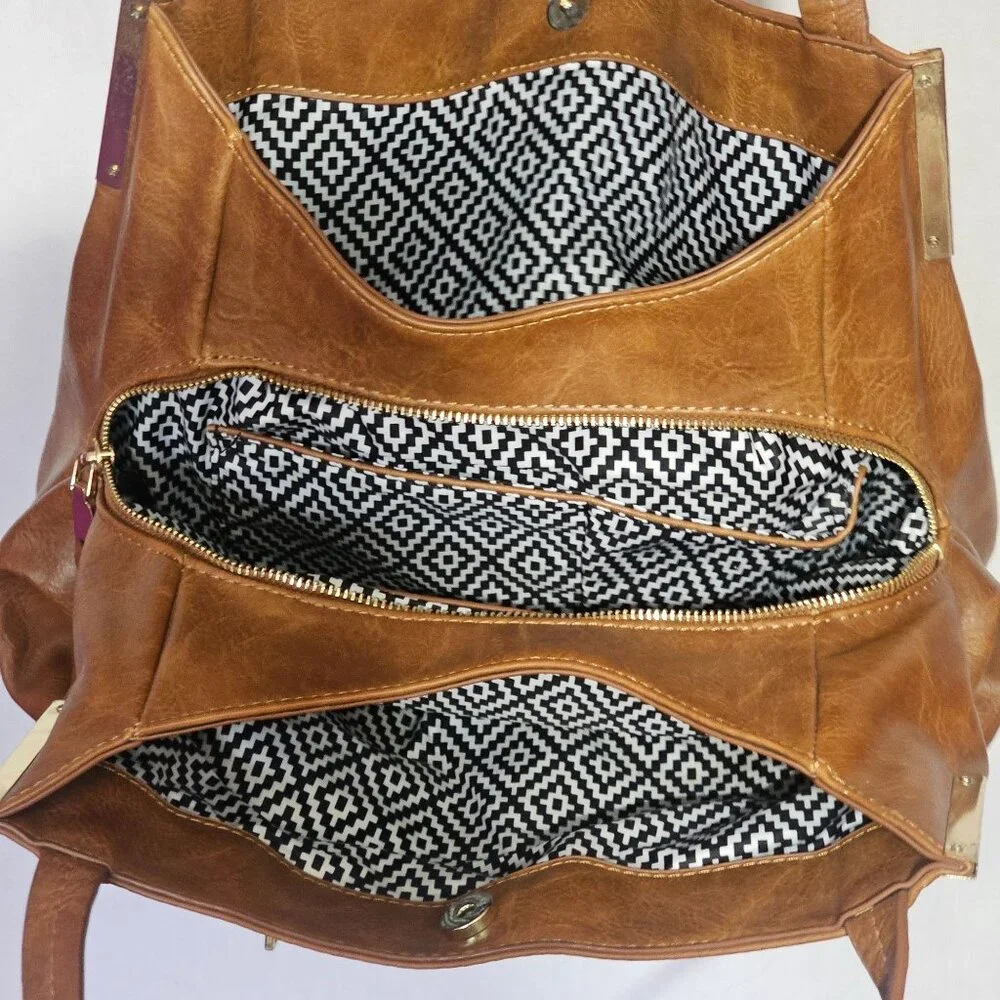 Madison West Vintage Camel Brown Faux Leather Handbag Purse Boho Cottagecore - Picture 12 of 16